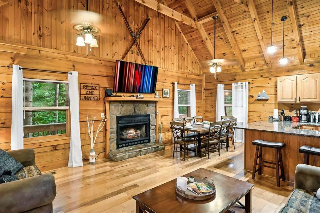 Villa Lazy Fox Retreat Sevierville Exterior foto