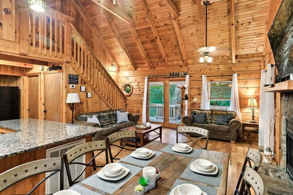 Villa Lazy Fox Retreat Sevierville Exterior foto